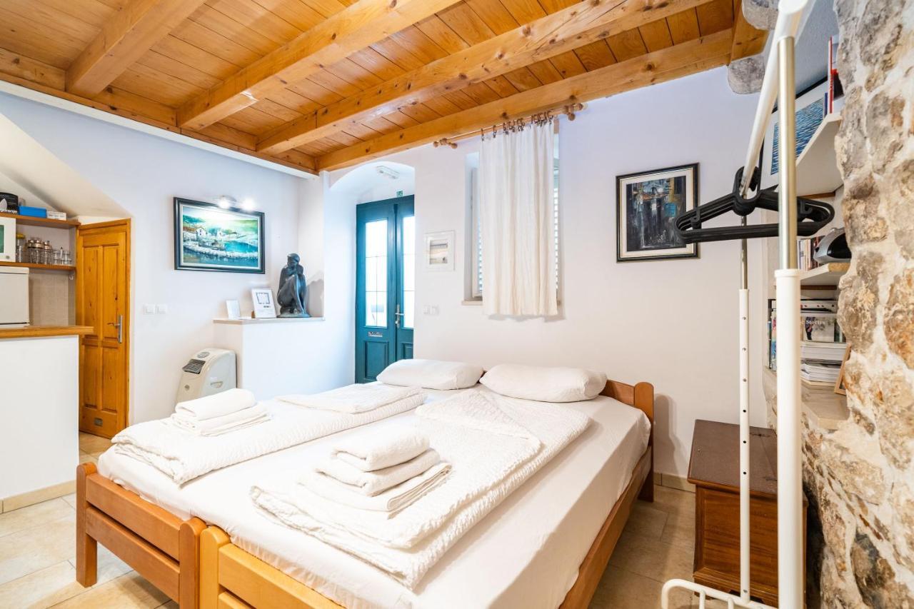 Studio Apartment Pupa Ragusa Esterno foto